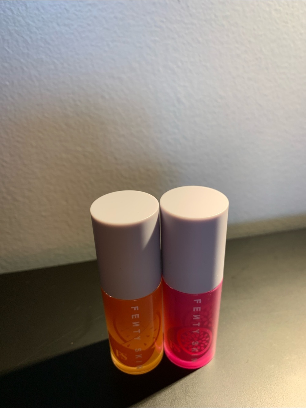 Fenty Beauty Lip Oil Duo kalahari melon and passion fruit